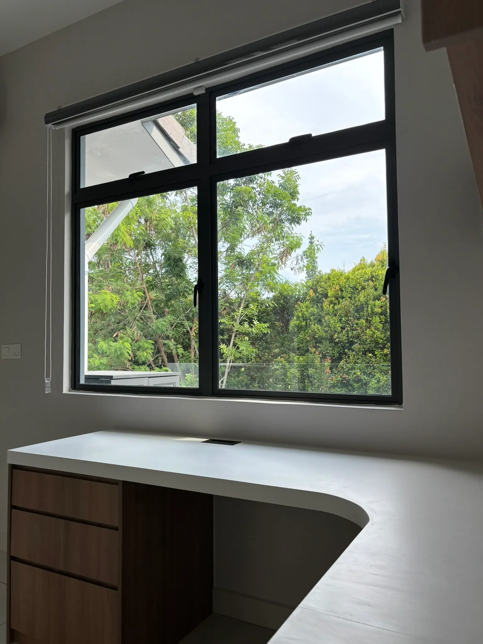 Aluminium windows and doors installation